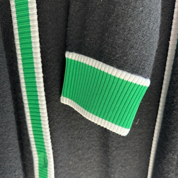 ALICE + OLIVIA BARRY OVERSIZED V-NECK CARDIGAN - Picture 6 of 10